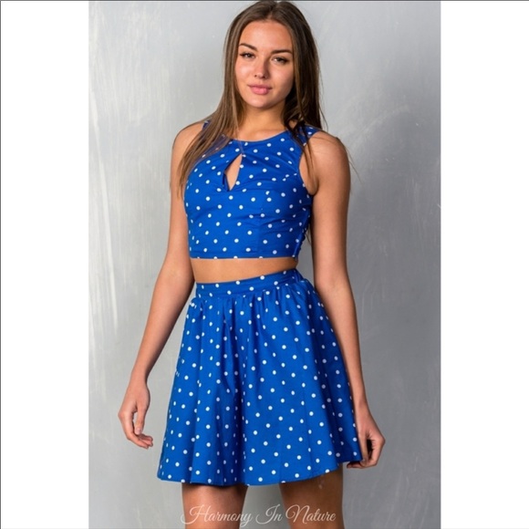 B1 Bailey💙Blue stunning two piece top&skjrt stun - Picture 2 of 6